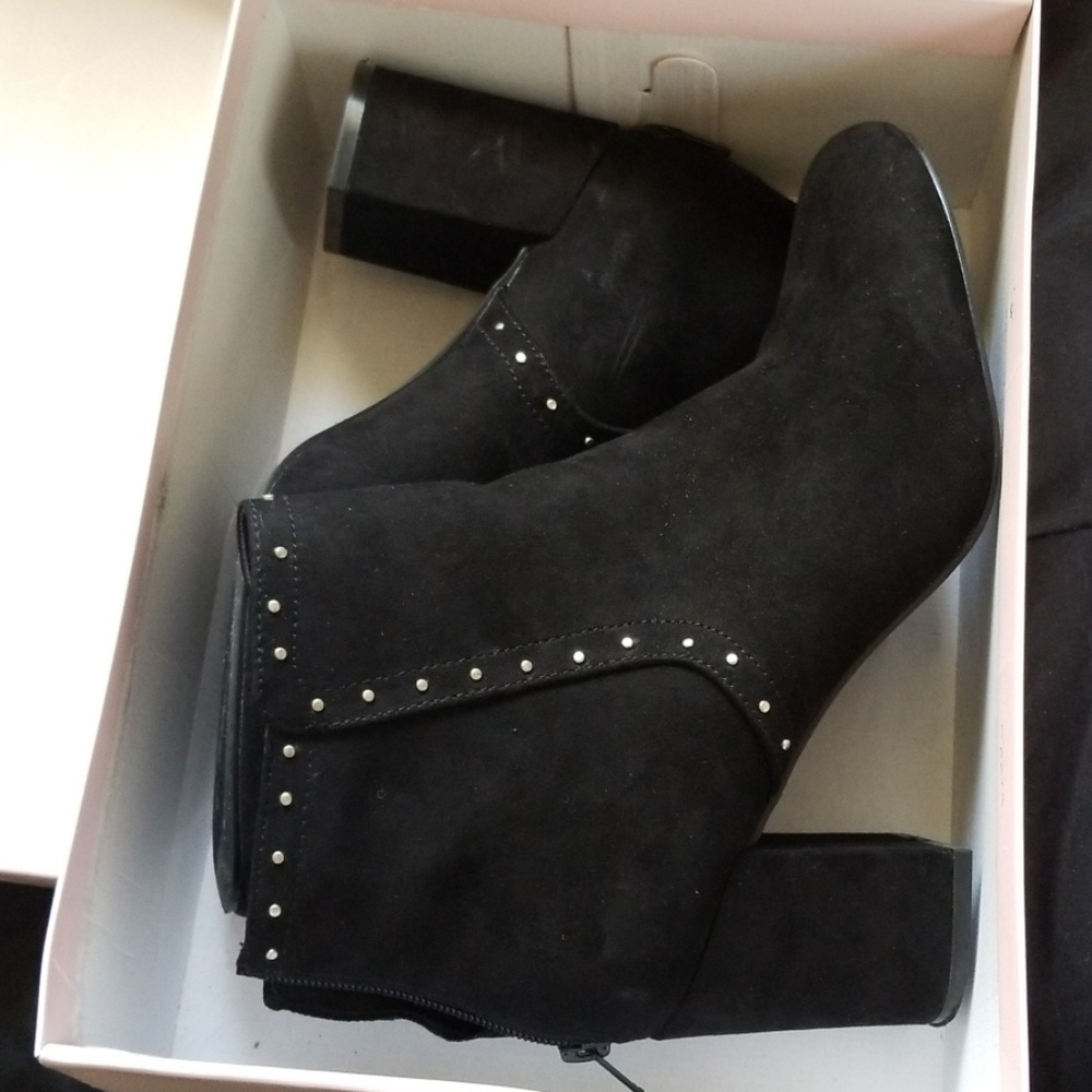Aruba Black Booties